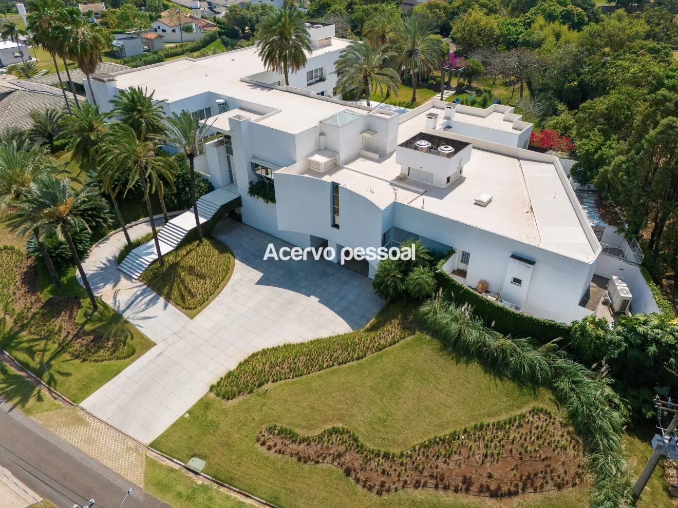 Justiça coloca mansão de Ana Hickmann para leilão; imóvel estava à venda