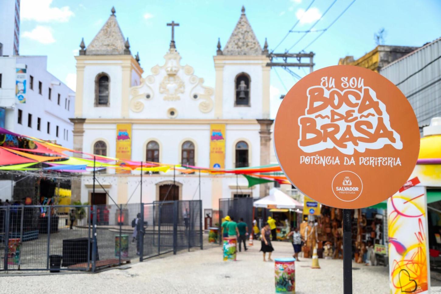 Expresso Boca de Brasa: ônibus e vans gratuitos facilitam acesso a shows na Barroquinha em Salvador