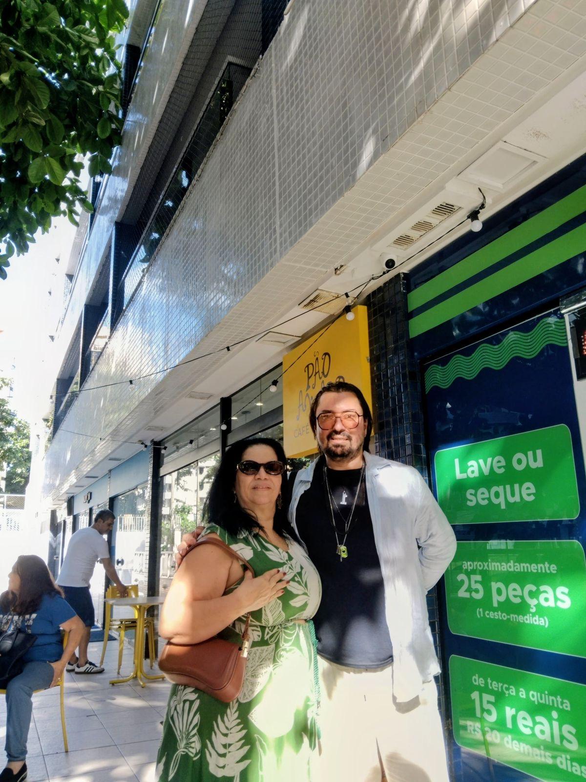 Arte, memória e posicionamento: Augusto Oiticica destaca trajetória e inspirações no cenário contemporâneo