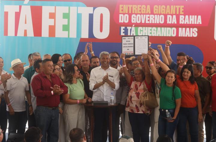 Em Carinhanha, Jerônimo Rodrigues autoriza obra de abastecimento de água pelo Novo PAC