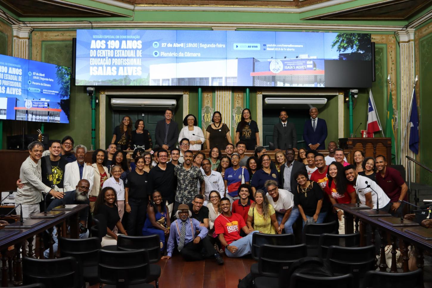 Sessão especial na Câmara Municipal de Salvador celebra 190 anos de colégio da rede estadual