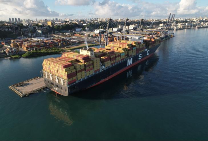 Bahia recebe navio com mais de 800 toneladas de materiais para início das obras da Ponte Salvador–Itaparica