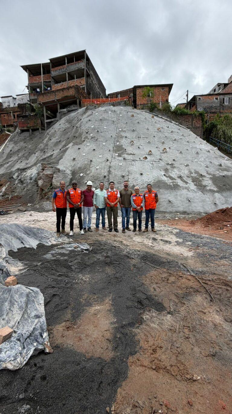 Defesa Civil intensifica prevenção em Cajazeiras com vistoria em obra que vai proteger cerca de 300 famílias