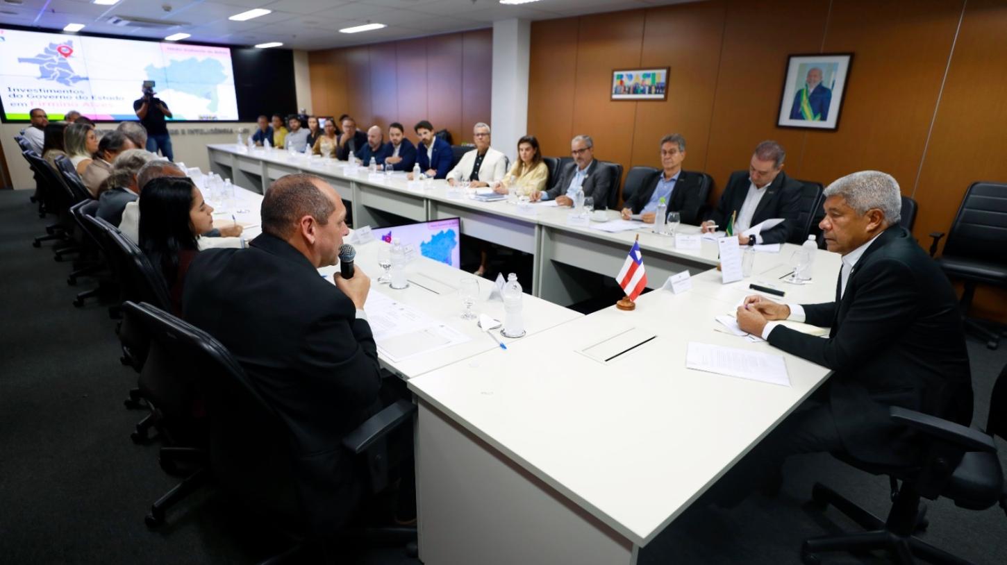 Investimentos do Estado garantem avanços em saúde, mobilidade e educação para Firmino Alves