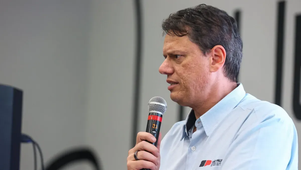 Paraná Pesquisas: Tarcísio lidera todos os cenários ao governo de SP