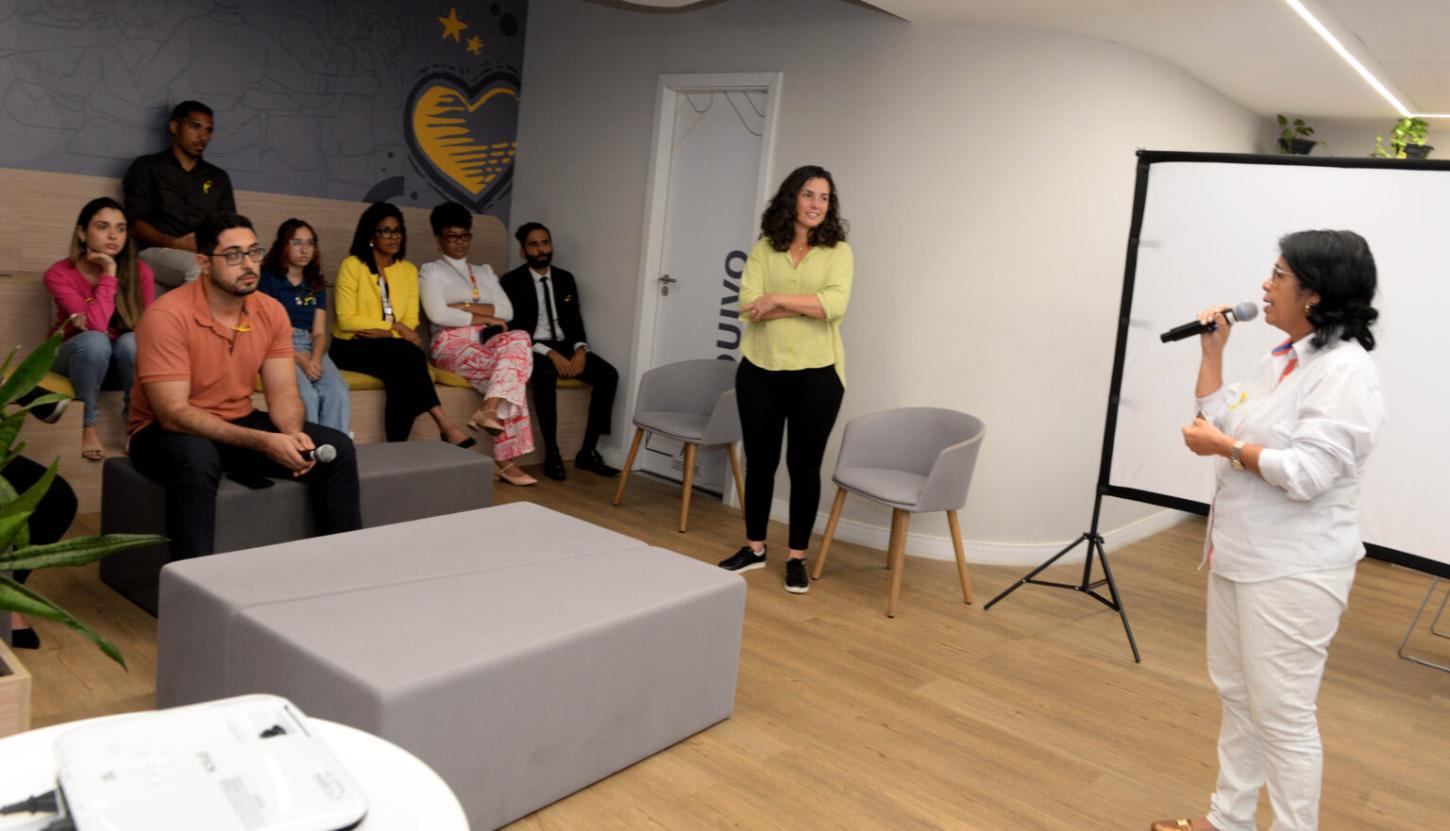 Transalvador promove palestra sobre segurança viária durante o Maio Amarelo em Salvador