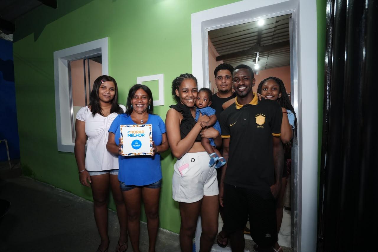 Prefeitura supera marca de 200 casas reformadas pelo programa Morar Melhor em Periperi