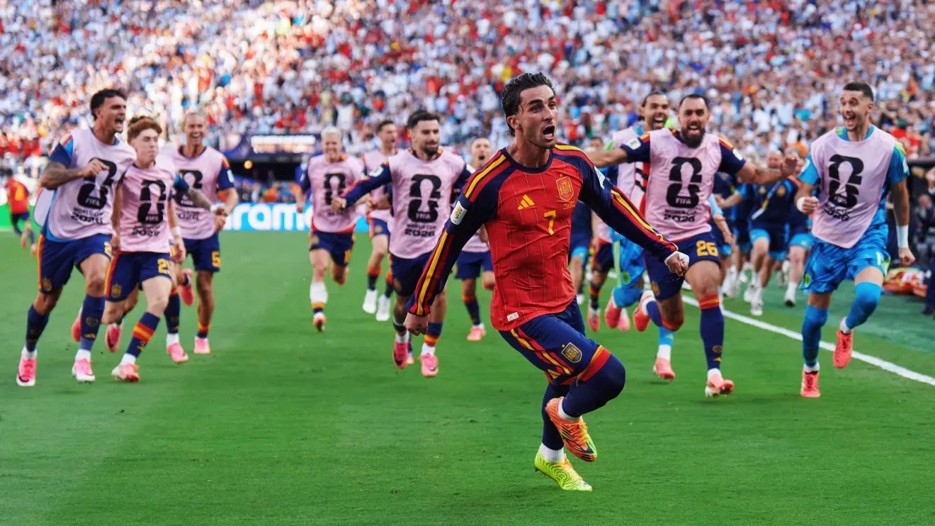 Espanha domina, bate Argentina na prorrogação e é bicampeã da Copa do Mundo