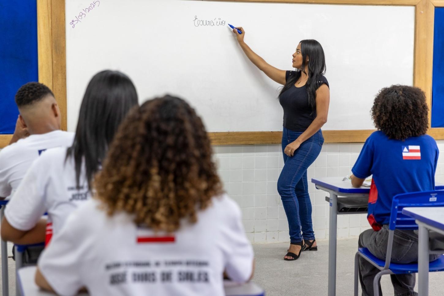 Estado convoca mais 88 professores para reforçar quadro da Rede Estadual da Bahia