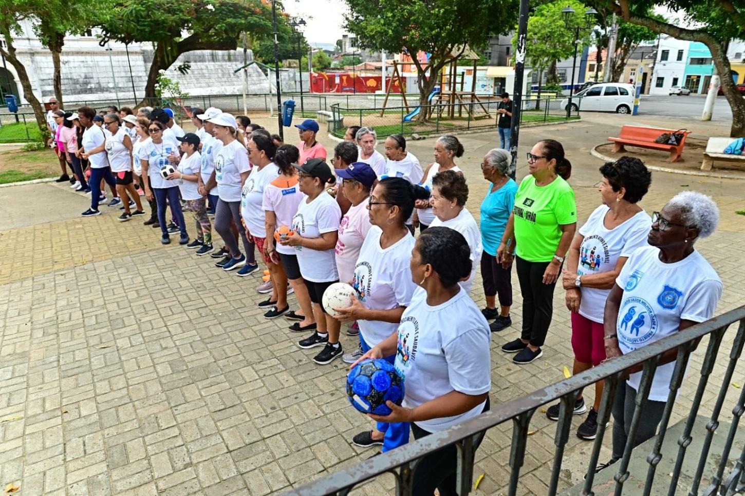 Dia do Idoso é celebrado nesta quinta-feira (1º); conheça ações da Prefeitura para a terceira idade